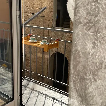 Scalinata Partenopea * Napels